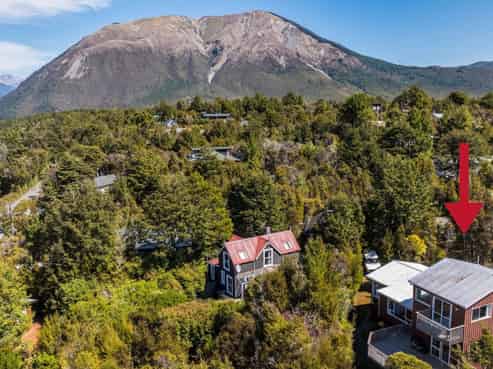 6 Hill Road, St Arnaud