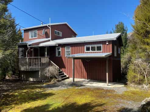 6 Hill Road, St Arnaud