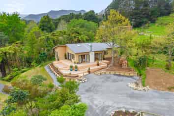 76 Parenga Road, Te Horo