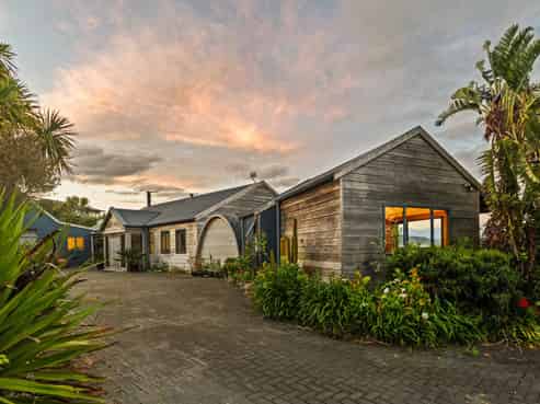 197 Harper Road, Waimarama