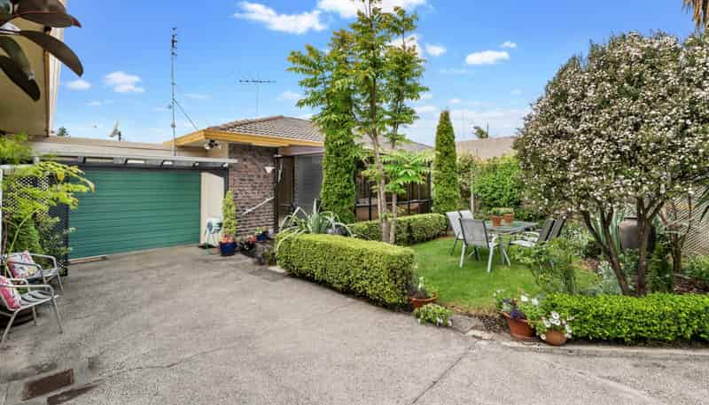 2/12 Moenui Avenue, Orewa