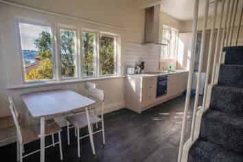 Room 2/35 Heriot Row, Dunedin Central