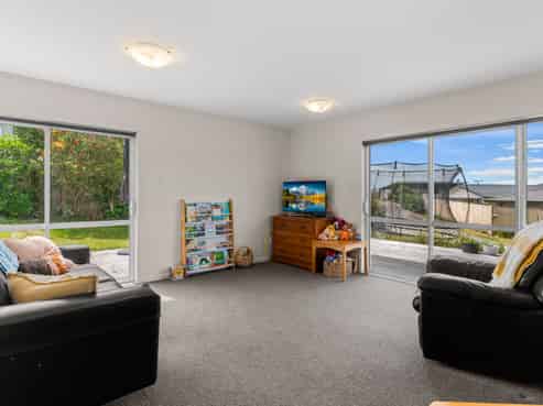 6 Wharuka Glade, Mangawhai