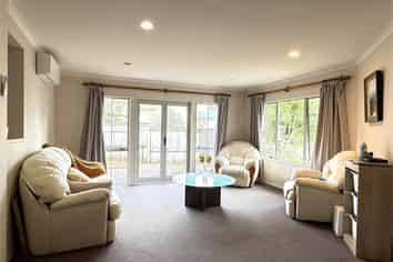 10 Tyburn Lane, Unsworth Heights