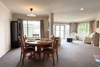 10 Tyburn Lane, Unsworth Heights