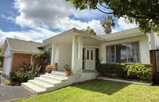10 Tyburn Lane, Unsworth Heights