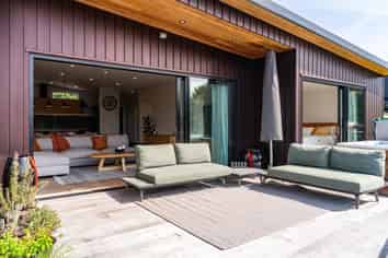 13 Starlight Place, Langs Beach