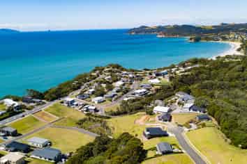 13 Starlight Place, Langs Beach