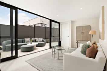 8B Sayegh Street, Saint Heliers