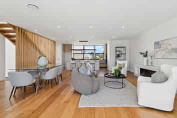 8B Sayegh Street, Saint Heliers