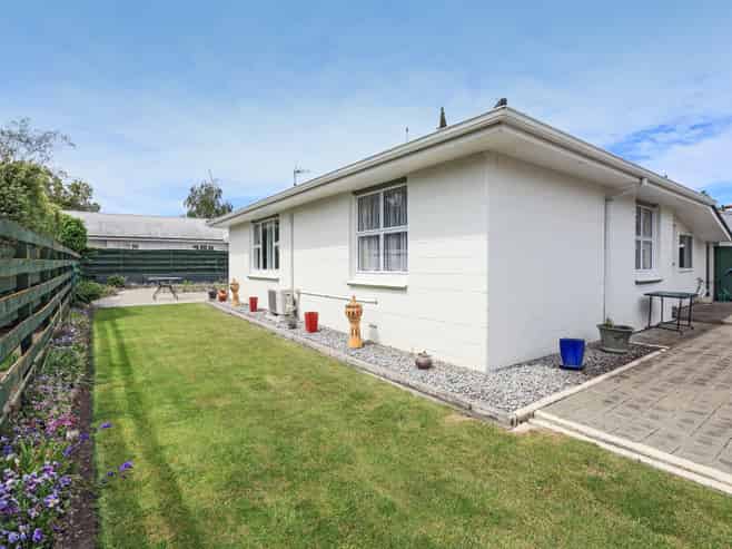 2/34A Te Aute Road, Havelock North