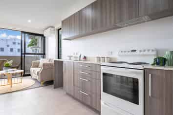 2/1902 Great North Road, Avondale