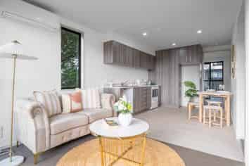 2/1902 Great North Road, Avondale