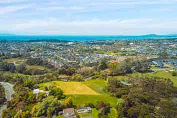 6 Kewa Road, Albany