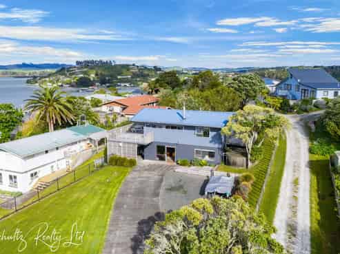 23 Oxford Street, Whakapirau