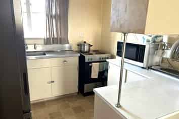 Flat 4/3 Jordan Terrace, Masterton