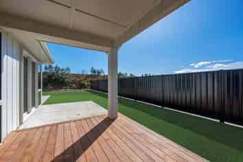 17 Arihi Crescent, Frimley