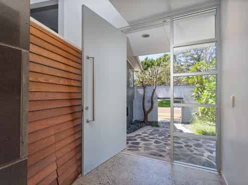 6 Bell Road, Pauanui