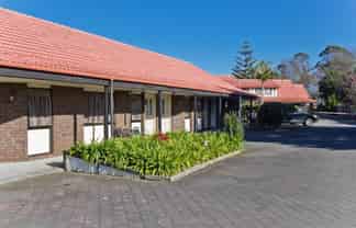 Auckland Airport - Motel Opportunity Beckons
