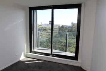 904/18 St Martins Lane, Newton