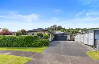 7 Delta Close, Pyes Pa