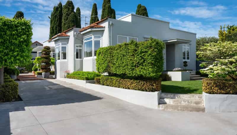 2 Busby Hill, Havelock North