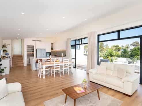 64 Durham Drive, Havelock North