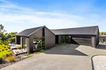 13 Lancewood Terrace, Oceanview