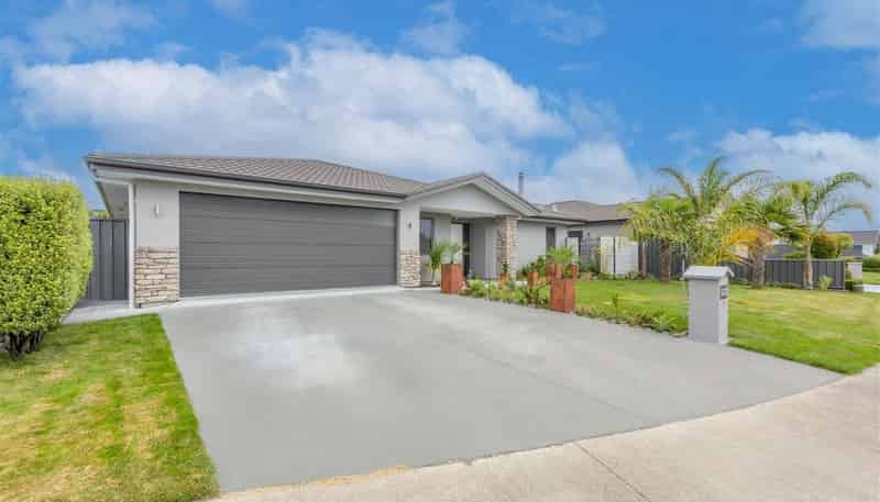 12 Waitaki Way, Poraiti