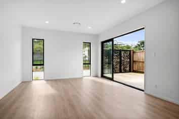 82 Arran Drive, Silverdale
