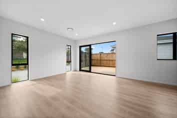 82 Arran Drive, Silverdale