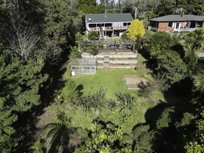 23 Riverbank Road, Okoia