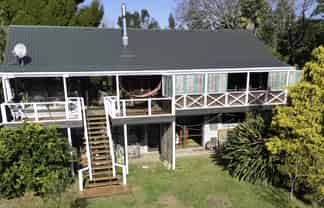 23 Riverbank Road, Okoia