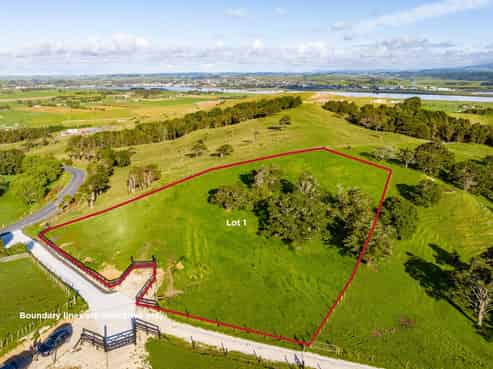 173 Arapohue Road, Arapohue