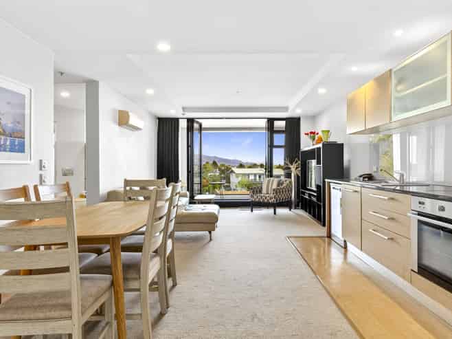 14/7 Bisley Avenue, Moana