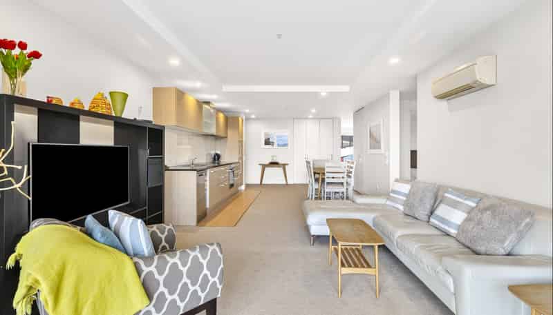 14/7 Bisley Avenue, Moana