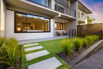 2/29 Sentinel Road, Herne Bay