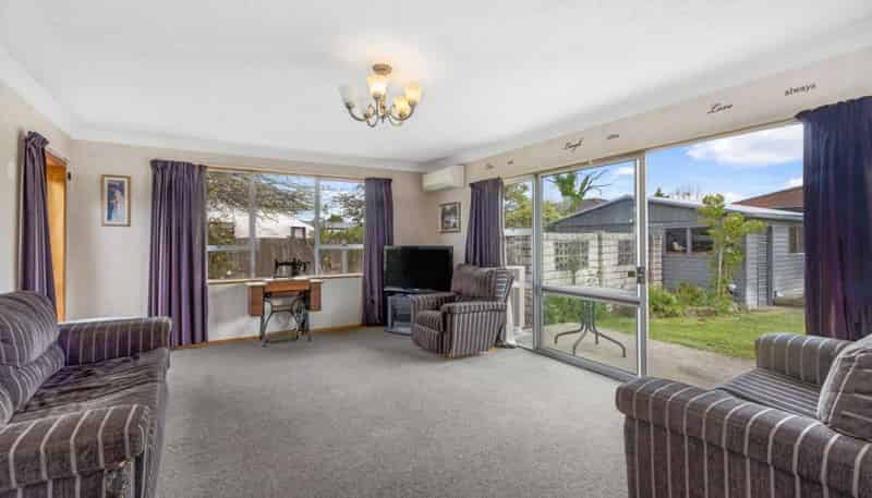 6 Sequoia Place, Parklands
