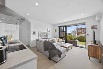274 Hobsonville Point Road, Hobsonville