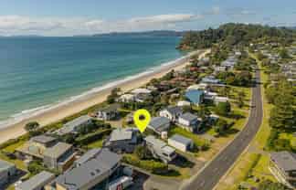 372 Tangiora Avenue, Whangapoua