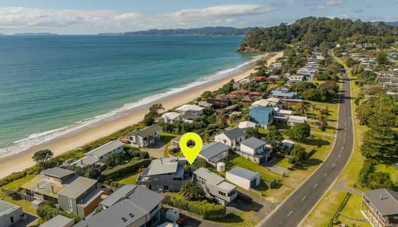 372 Tangiora Avenue, Whangapoua