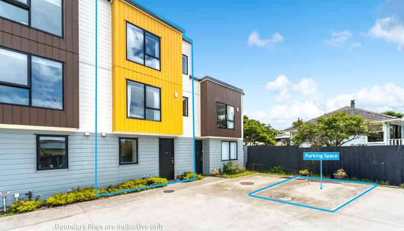 5B Beach Road, Te Atatu Peninsula