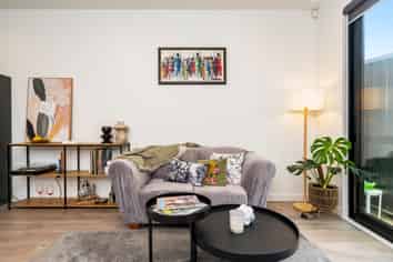 5B Beach Road, Te Atatu Peninsula