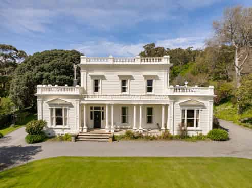 559 Cape Palliser Road, Pirinoa