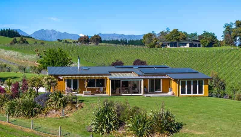 286 Delta Lake Heights, Renwick