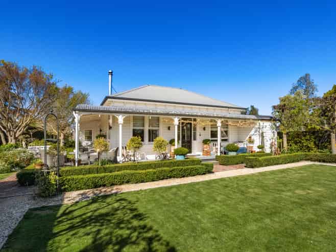84 Murphys Road, Springlands