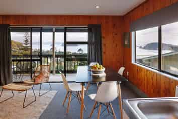 3/11C Christine Terrace, Hahei
