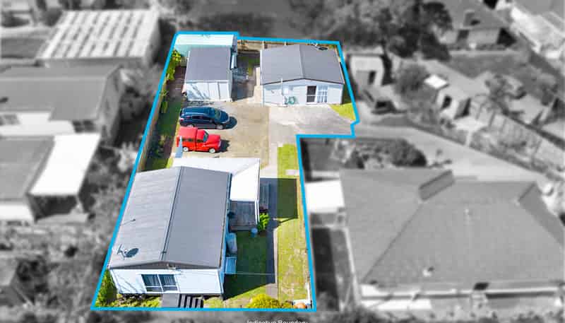 1/8 Devon Street, Te Atatu South