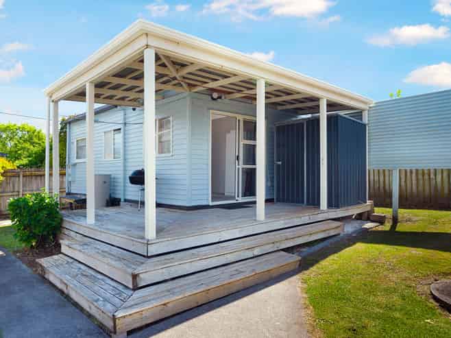 1/8 Devon Street, Te Atatu South