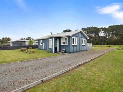 68 Nash Parade, Foxton Beach